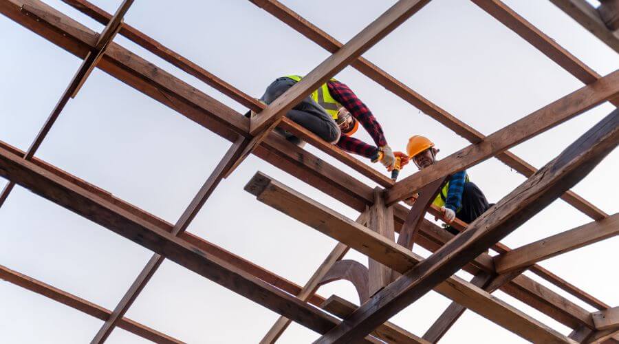 Professional gutter cleaning services in San Marcos, CA